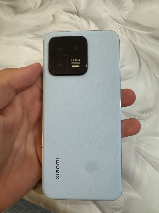 Xiaomi 13 12/256gb
