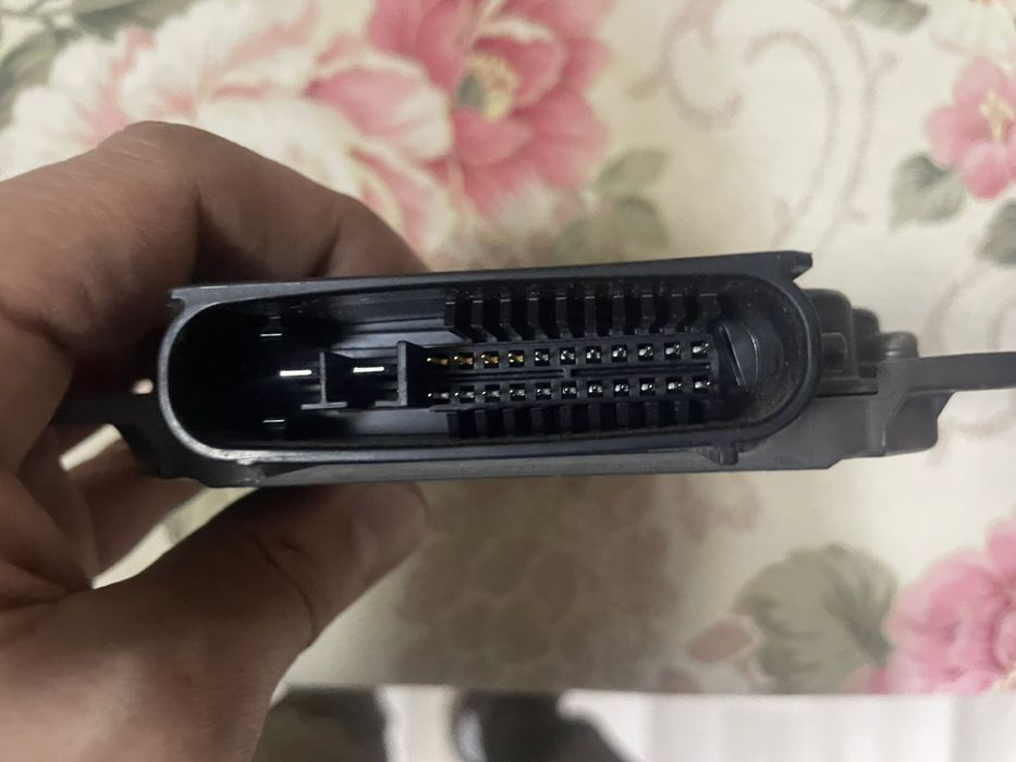 Продается фара стекло