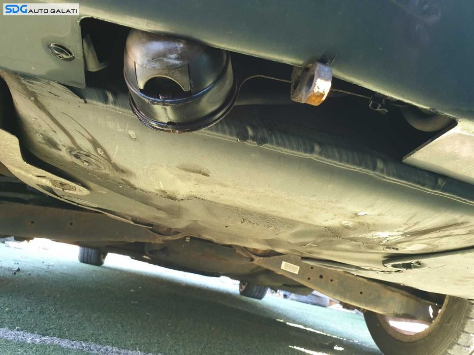 Cui Carlig Remorcare Tractare Skoda Octavia 2 Hatchback 2004 - 2013 Cod e19420111800 1385201 [C4055]