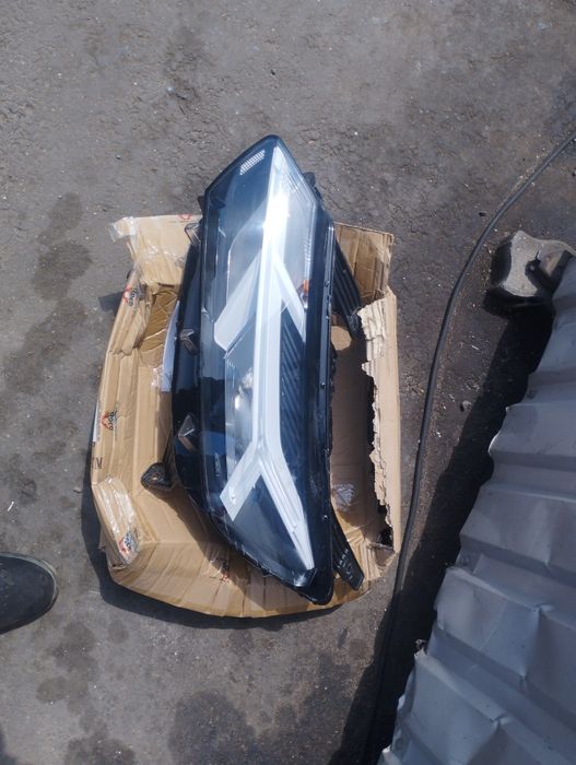 Far stânga Dacia Sandero Logan 3 funcțional
