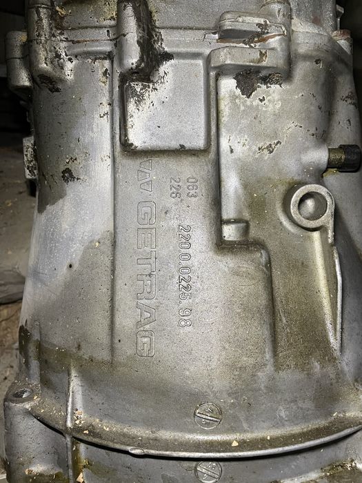 Коробка на бмв гетраг 220