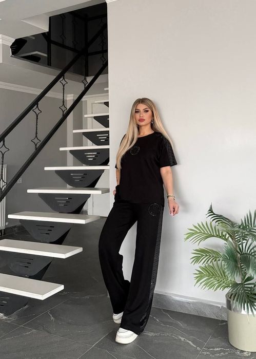 Дамски комплект  .