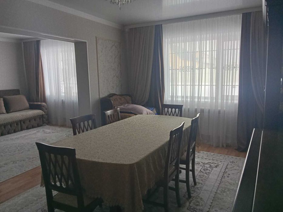 Дом, 188.6м², участок 8 сот.