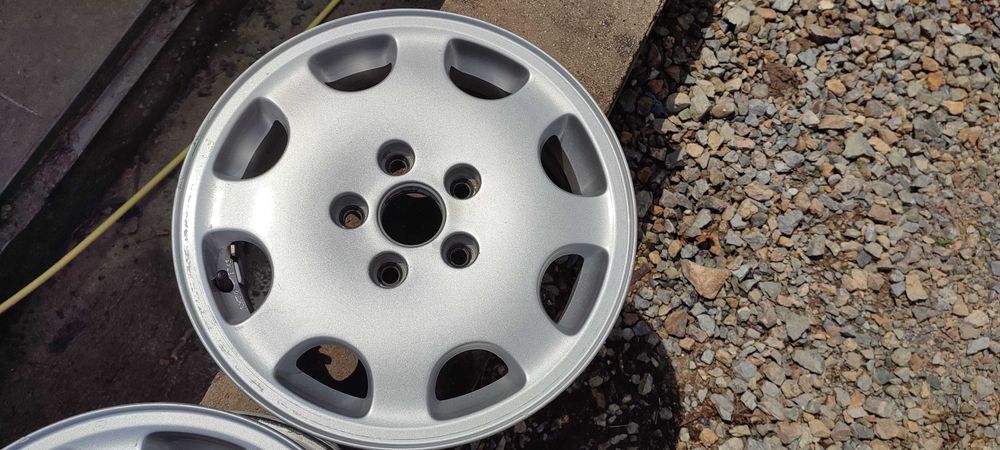 Алумивиеви оригинални джанти AUDI 15 цола 5x112 6J ET45 57.1  - 5броя
