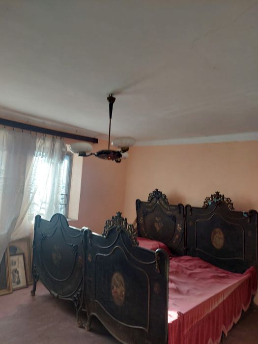 Teren intravilan Dobresti deschidere 41 ml, casă+anexă, drum principal