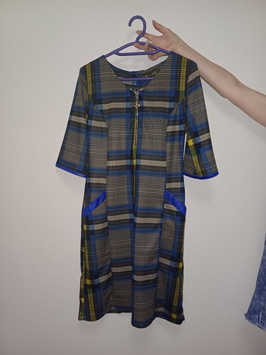 Продам  платье..