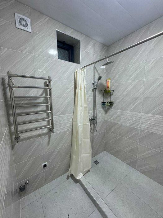 Продаётся Ферма 40 Соток Здания 1790 Зангиота Буз Сув Ор.Кафе Ором