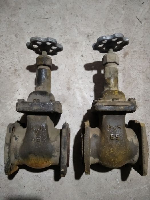 Задвижка 2 штука