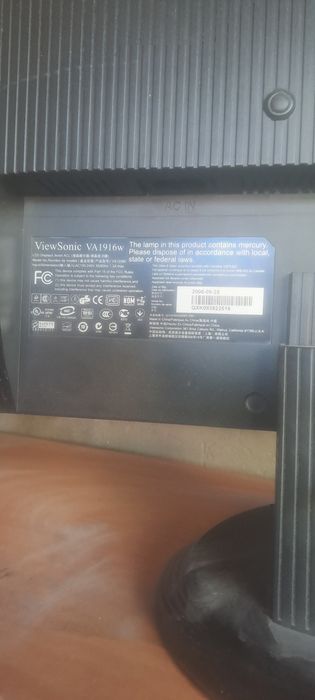 Продам монитор,б/у,рабочий