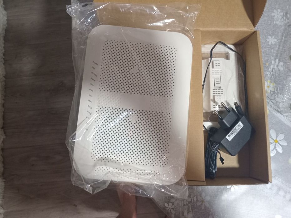 Роутер обсолютно новый