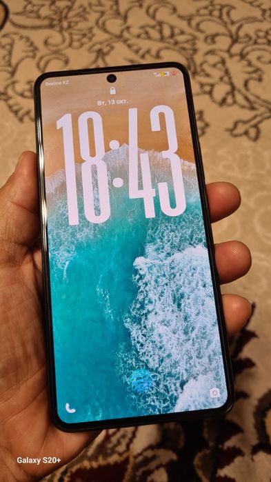 Vivo v60 lite. 128/8+8