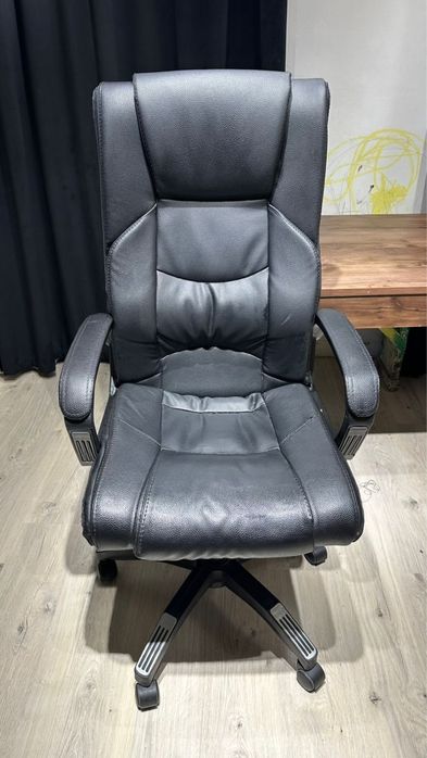 Кресло офисное срочно