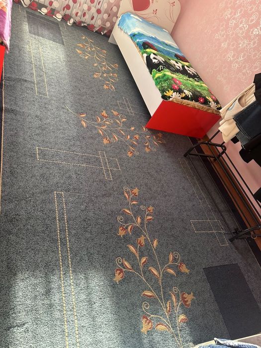 Продается ковер 5*2,5 м