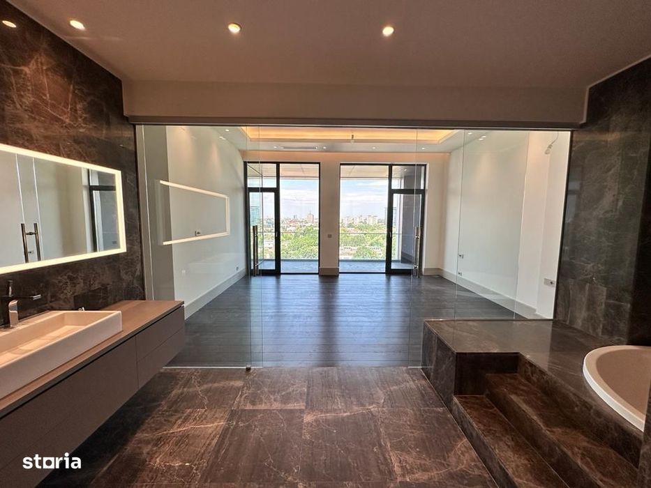 Penthouse 4 camere 102 The Address
