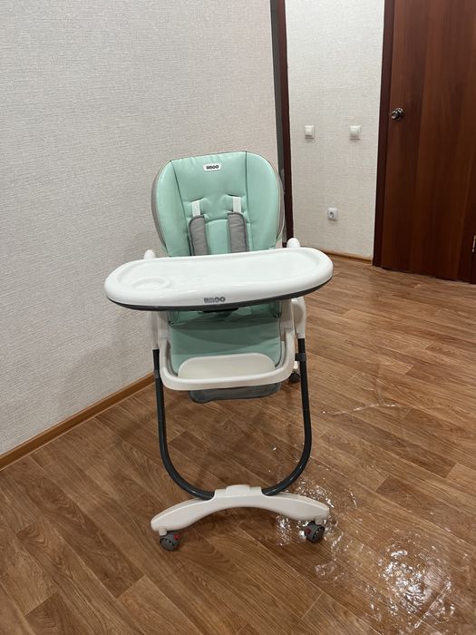 Детский стул для кормления