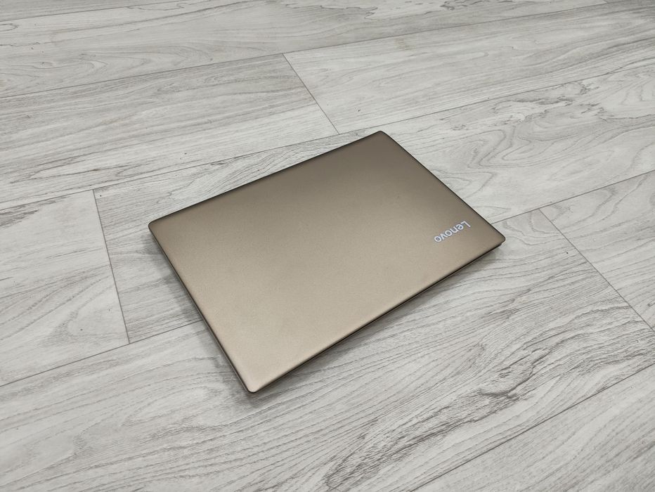 Lenovo IdeaPad 320S-13IKB в хорошем состоянии 
В алюминиевом корпусе