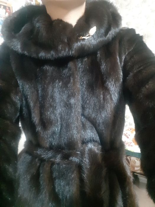 Продам норковую шубу
