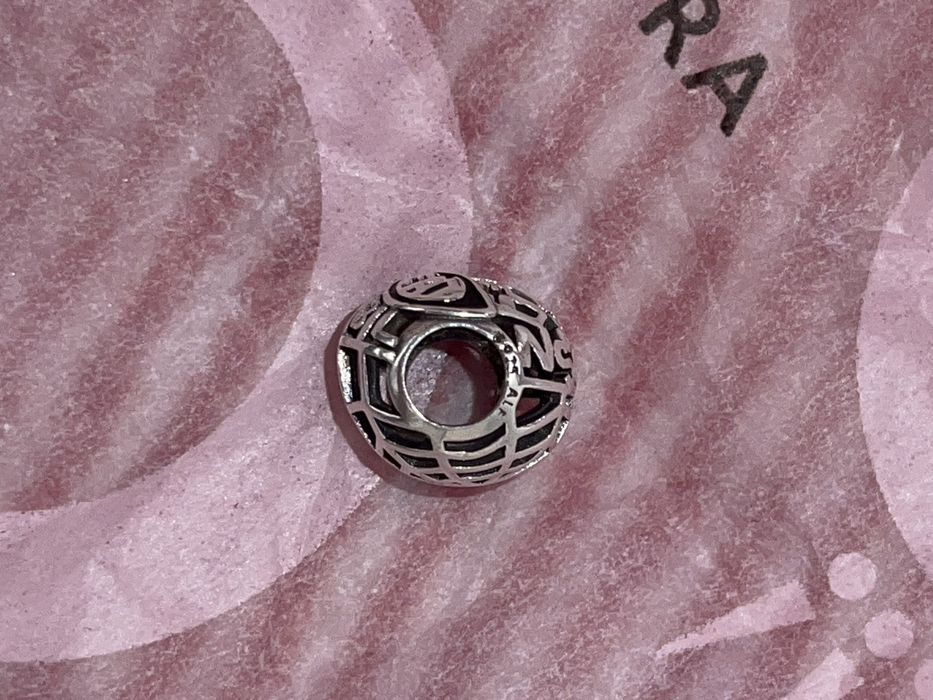 Шарм Pandora Spider-man серебряный