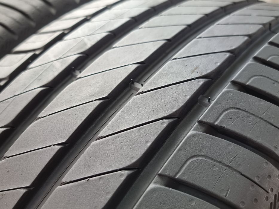 "Dot 24/25" 215/55/17 Kleber 2Броя: 150€ 6.7мм като нови!