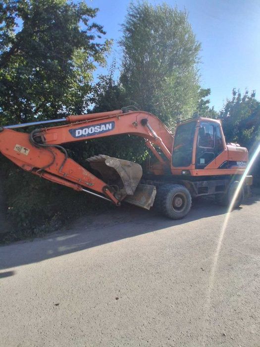 Экскаватор DOOSAN 180WV