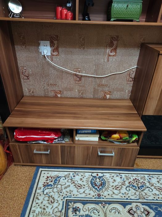 Продам стенку в гостинную