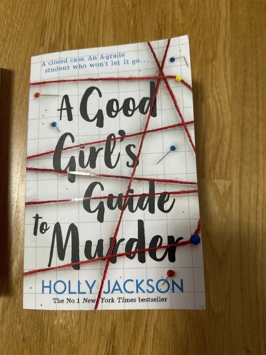 Carte It stars with us, It ends with us, A good girl’s guide to murder