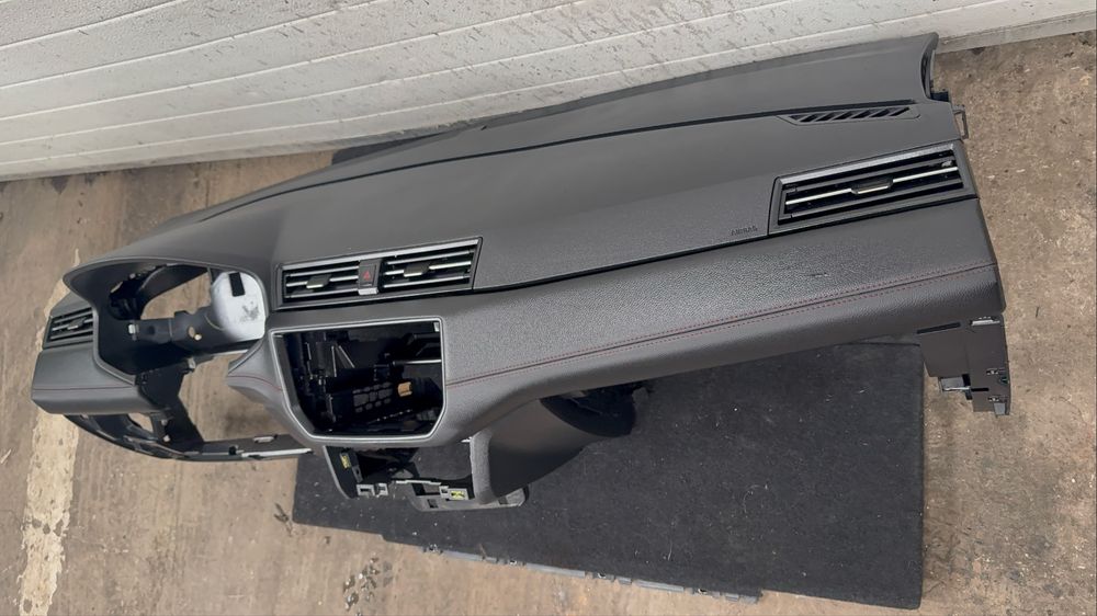 Plansa bord seat arona FR 2017-2021 dezmembrari seat arona FR