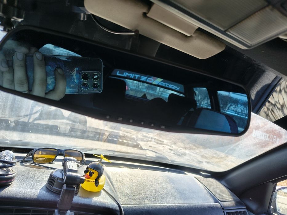 Видеорегистратор зеркало