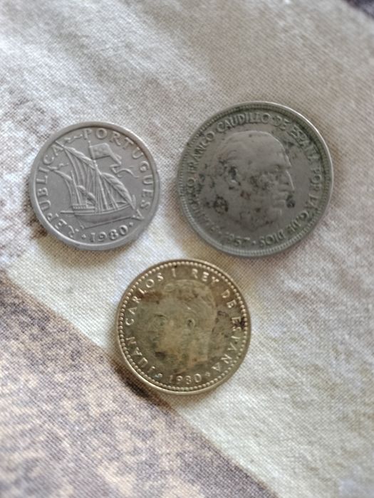 Всякакви монети .