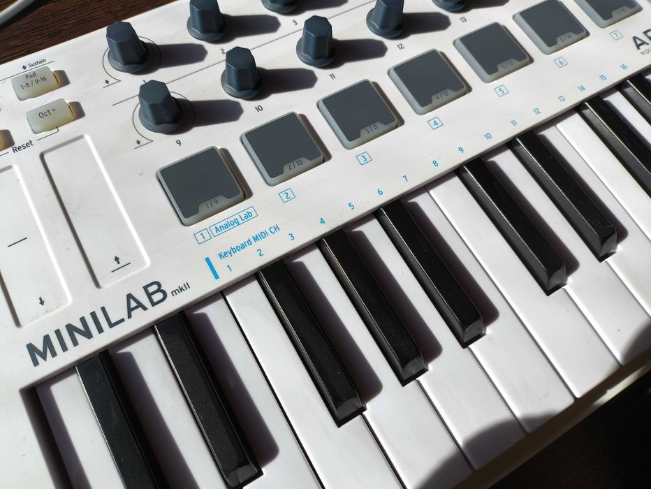 Arturia Minilab MKII