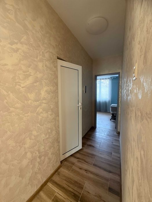 Продава многостаен апартамент в гр.Трън - от собственик