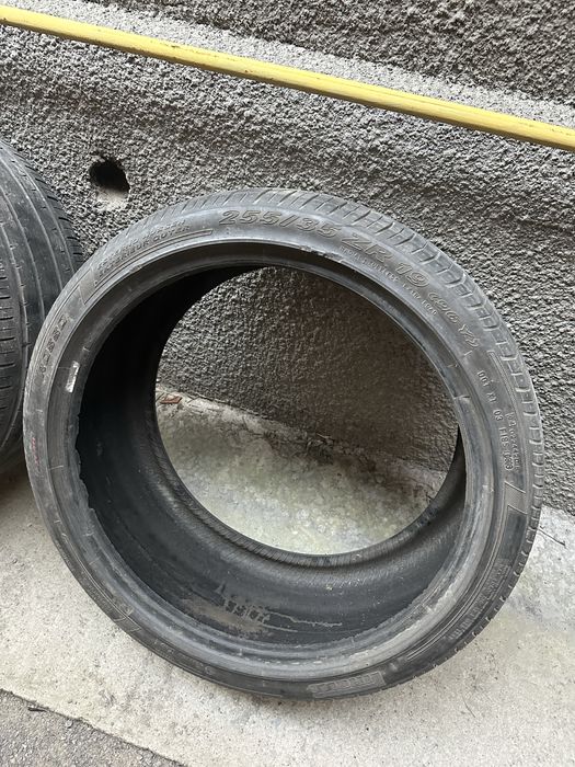 255/35/19 резины лето