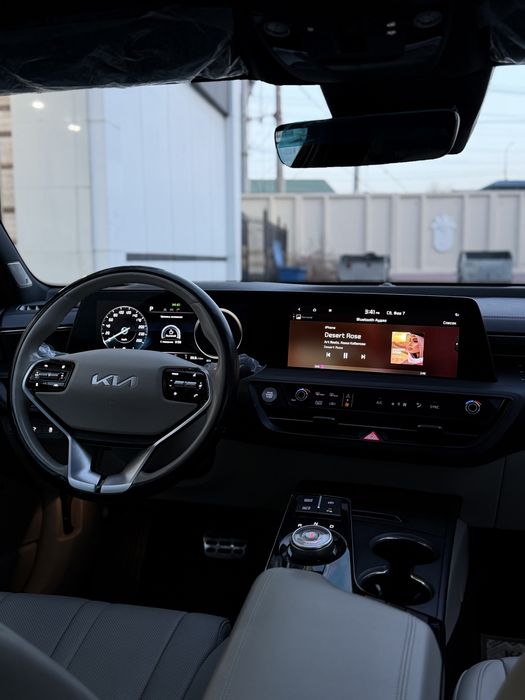 Kia K8 Full Options  26.000 км тоза