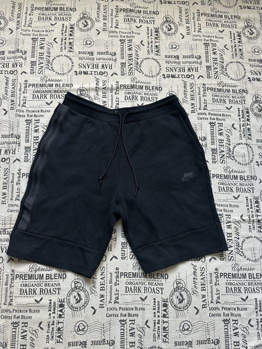 Nike Tech Fleece Shorts original къси гащи шорти.M