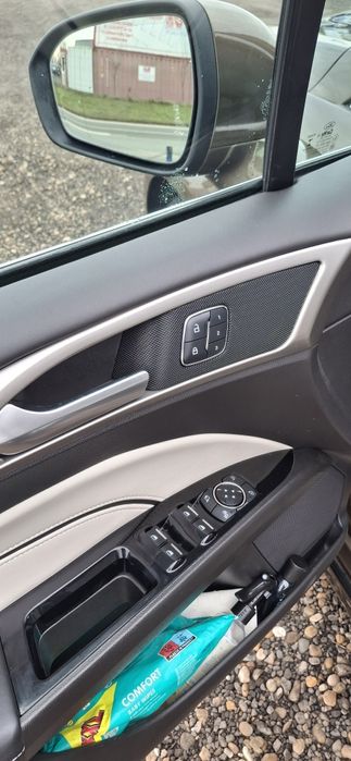 Vand Ford Mondeo Hybrid