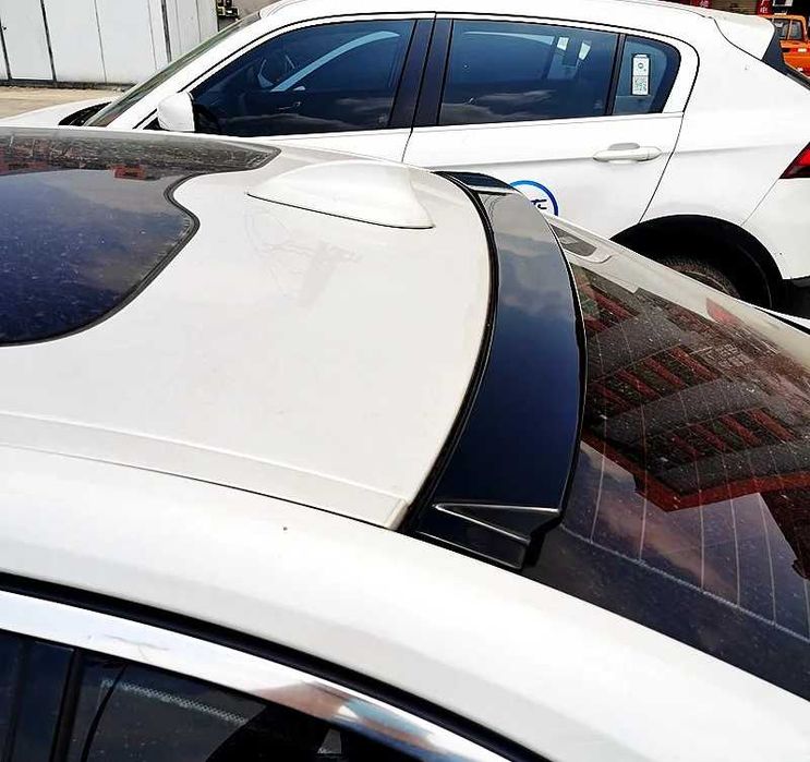 Eleron Luneta Lip Spoiler Geam BMW Seria 5 G30, Negru Lucios, ABS