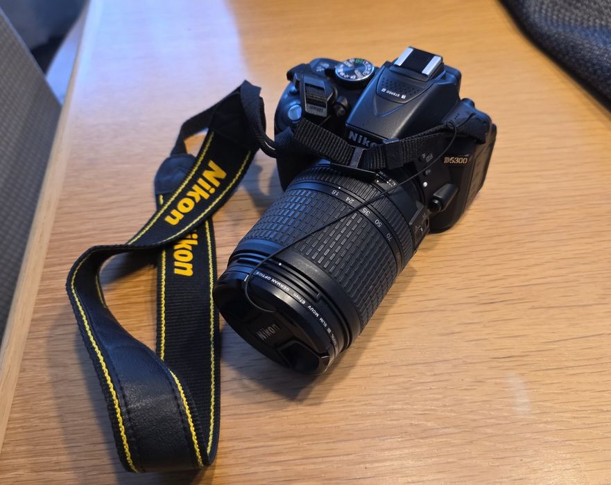 nikon d5300 - Camere foto DSLR oferte online | OLX.ro