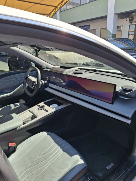 Geely galaxy e8 2024