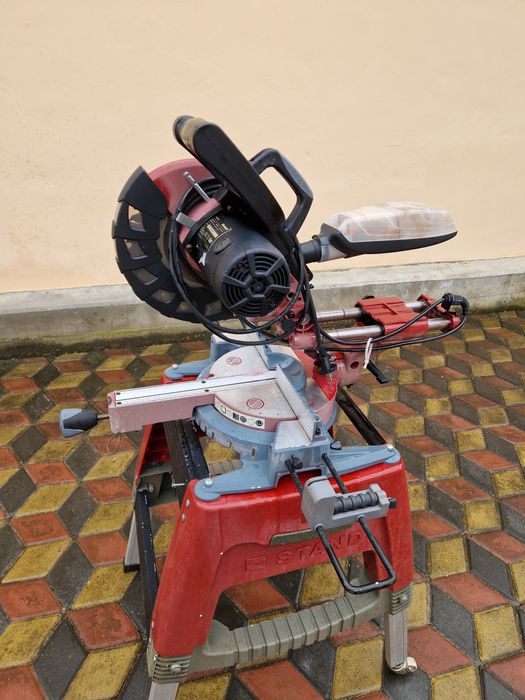 Fierăstrău circular cu masă  Einhell