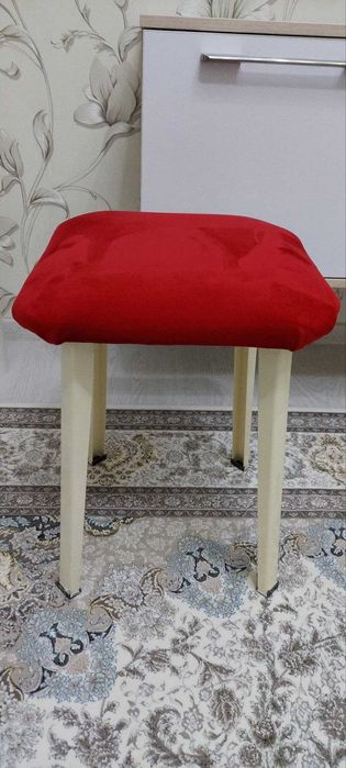 Продаются табуретки советские отреставрированные