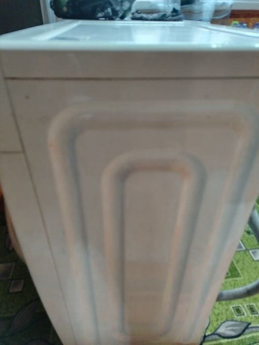 Продам машинку автомат.