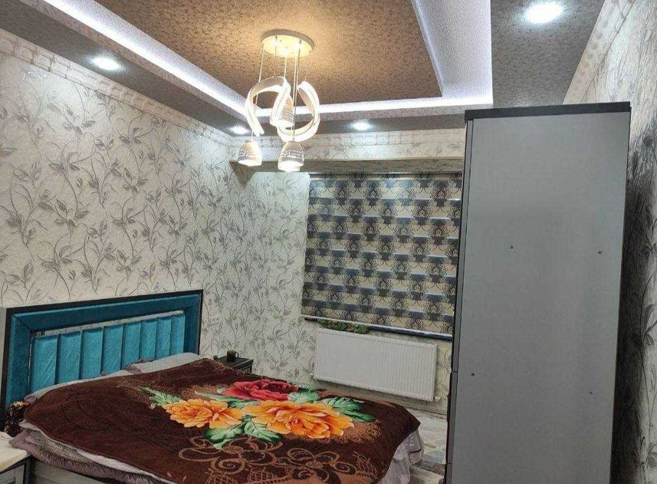 3 хоналик квартира 4 этаж, кирпичный дом, 5 микр, жомий, лагманный