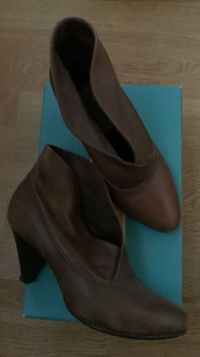 Botine Janet D. Deichman - marimea 36