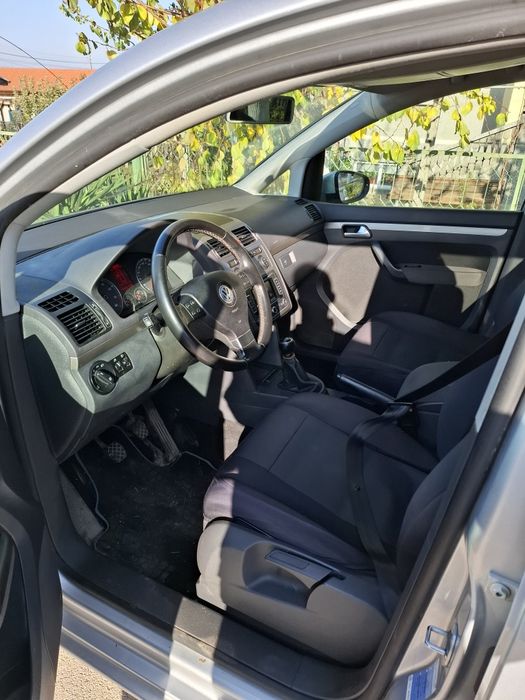 Продава се VW Touran Freestyle 1.4 TSI