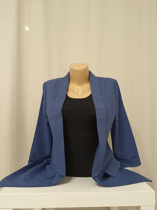 Пиджак размер S, 2500тг