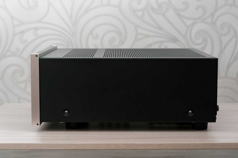 интегральный усилитель McIntosh MA6300 (США)