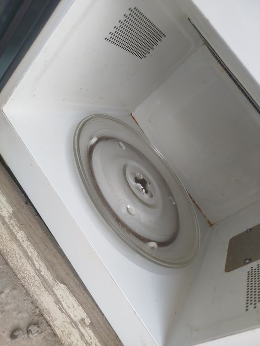 Микроволновая печь