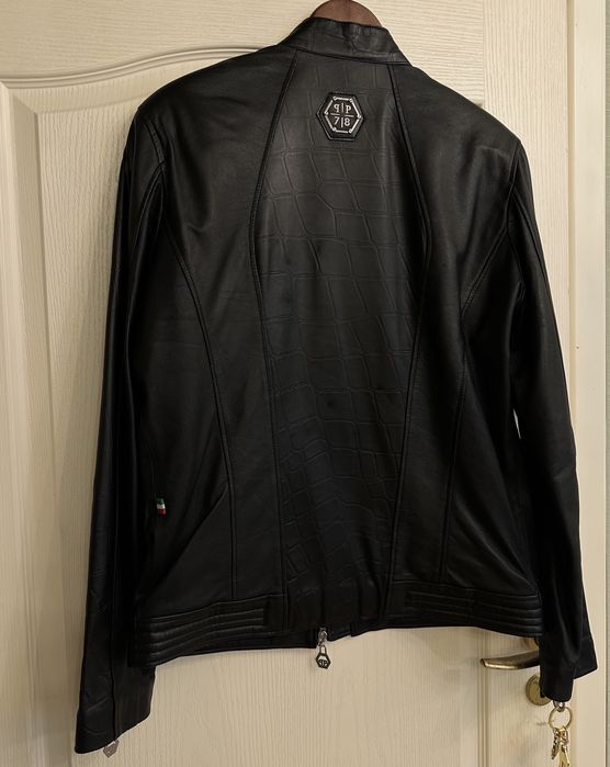 Стилно мъжко яке от естествена кожа Philipp plein промо цена