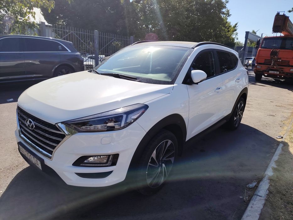 Huyundai tucson full 2020