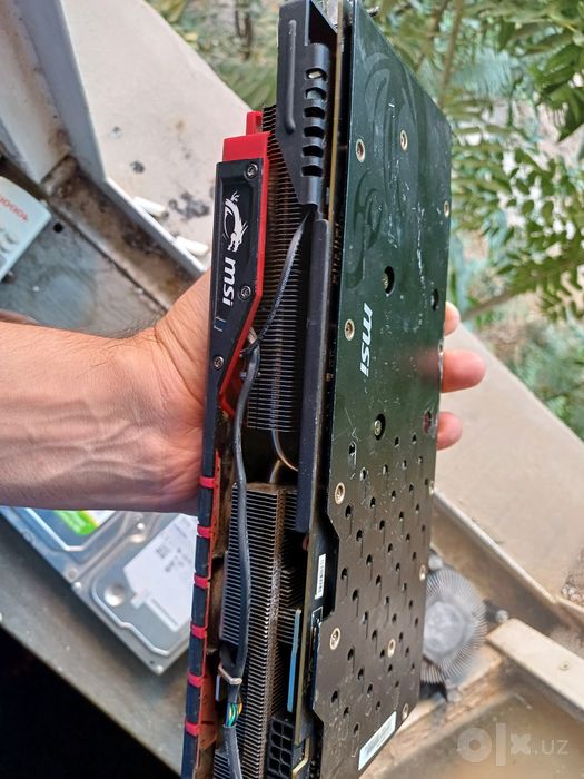 MSI Gaming Radeon R9 390 8GB Remont yoki ehtiyot qismlarga